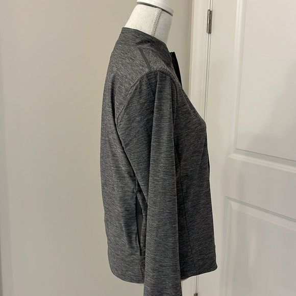 NWT Greyson Quarter Zip in Smoke Heather Size L - Picture 6 of 9